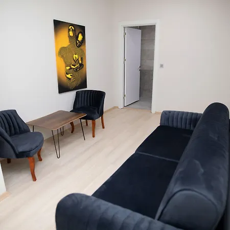 Ξενοδοχείο Zoom *